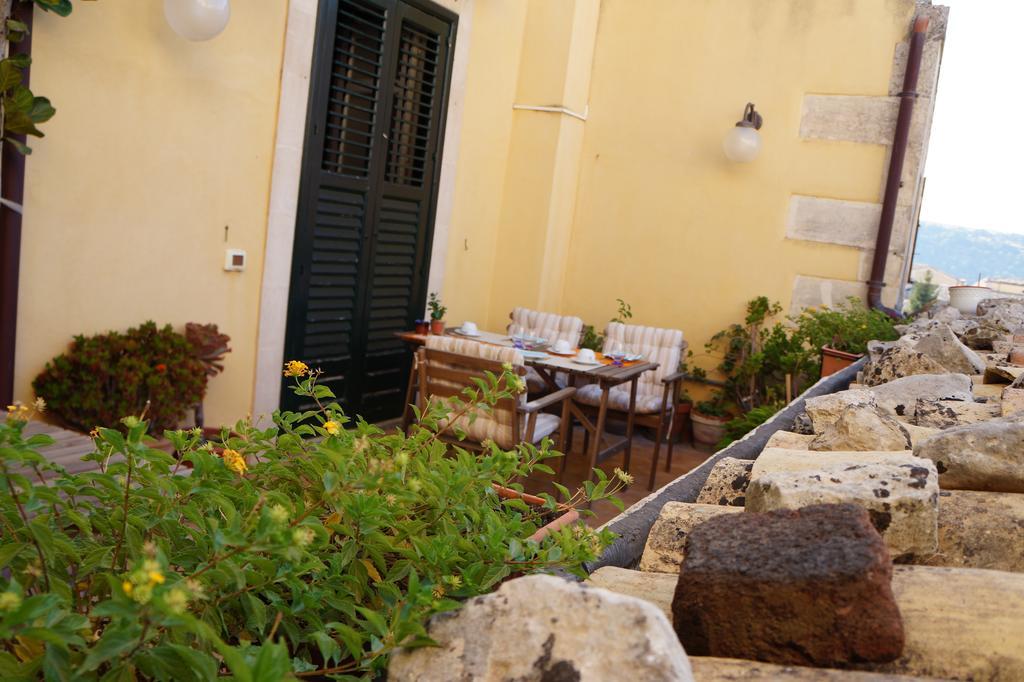 Risveglio Ibleo Bed & Breakfast Ragusa Exterior photo